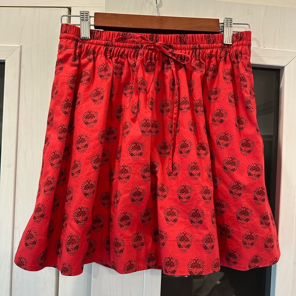 Madewell skirt Size small ruby red